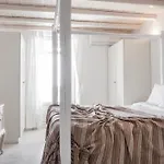 Mando Pool W Sea Views - Five Bedrooms Villa *