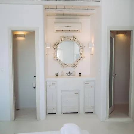 Mando Pool W Sea Views - Five Bedrooms סופר פרדייז ביץ'