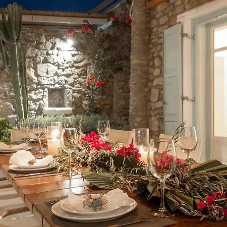 Mando Pool W Sea Views - Five Bedrooms *