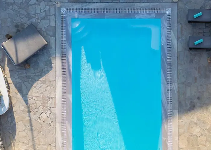 Mando Pool W Sea Views - Five Bedrooms スーパーパラダイスビーチ