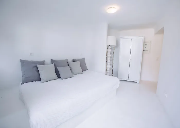 Βίλα Mando Pool W Sea Views - Five Bedrooms