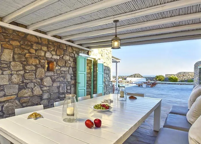 Mando Pool W Sea Views - Five Bedrooms *