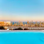 Mando Pool W Sea Views - Five Bedrooms * סופר פרדייז ביץ'
