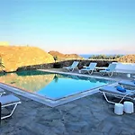 Mando Pool W Sea Views - Five Bedrooms * סופר פרדייז ביץ'