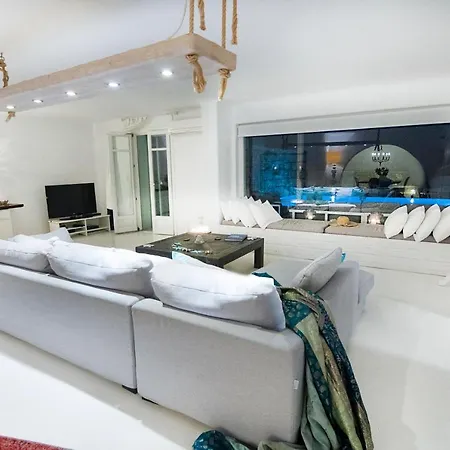 Mando Pool W Sea Views - Five Bedrooms *