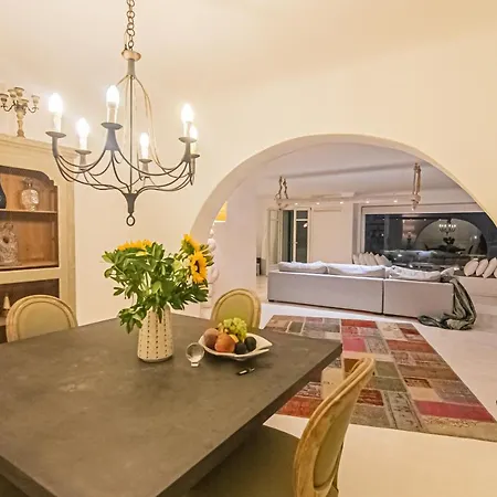 Mando Pool Villas W Sea Views - Five Bedrooms