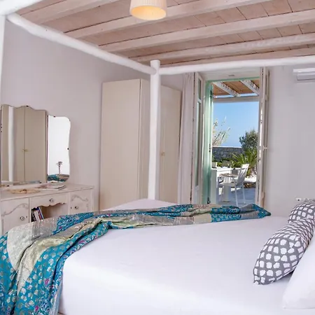 Mando Pool W Sea Views - Five Bedrooms