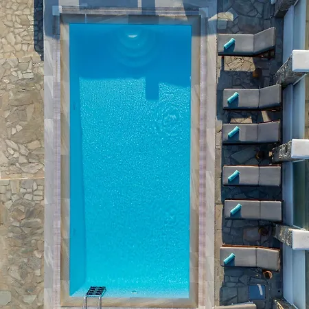 Villa Mando Pool W Sea Views - Five Bedrooms