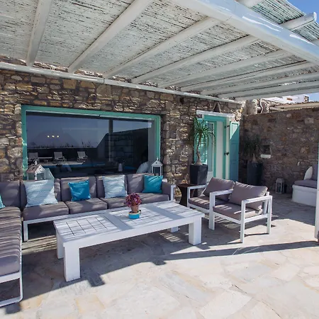 Mando Pool W Sea Views - Five Bedrooms فيلة