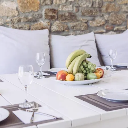 Mando Super Paradise Beach (Mykonos)