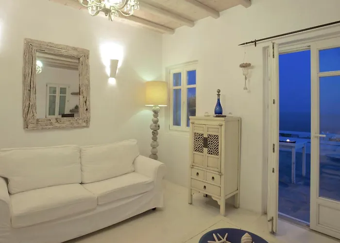 Mando Pool W Sea Views - Five Bedrooms Villa