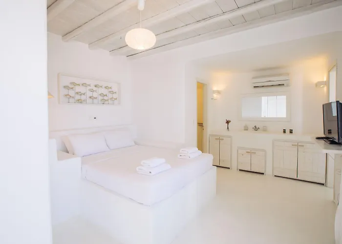 Mando Pool W Sea Views - Five Bedrooms Villa *